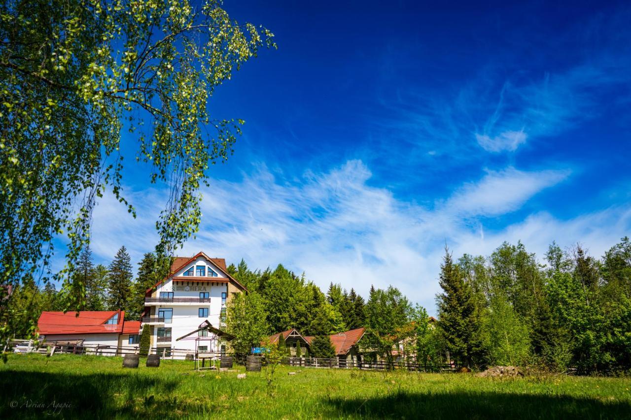 Hotel Hera Predeal Exteriér fotografie